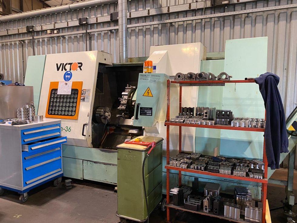 CNC turning lathe - VICTOR V-Turn 36 Ø 650 x 890 mm 6229 =Mach4metal