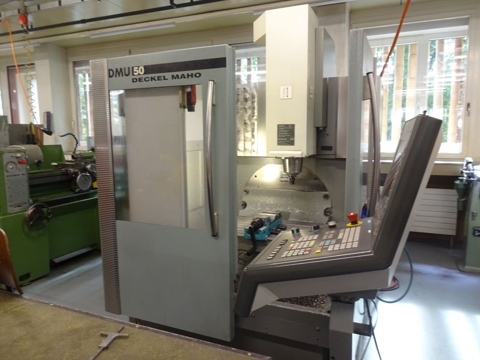 CNC machining centre - DECKEL MAHO DMU 50 6278 =Mach4metal