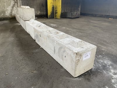 Lot Concrete Blocks / Concrete Lego