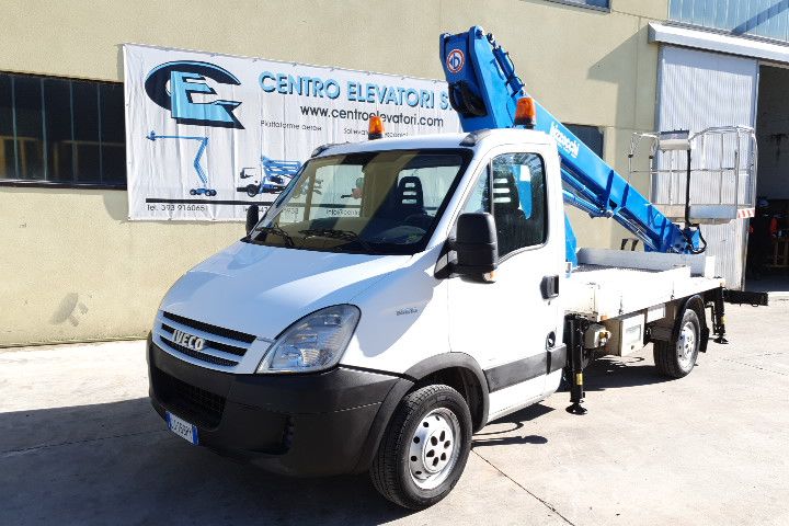 Plataforma sobre camion 18Mt Bizzocchi Autel 187 HP