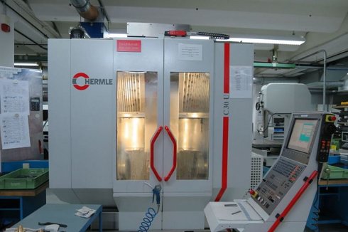Centros de mecanizado de 5 ejes HERMLE C30U