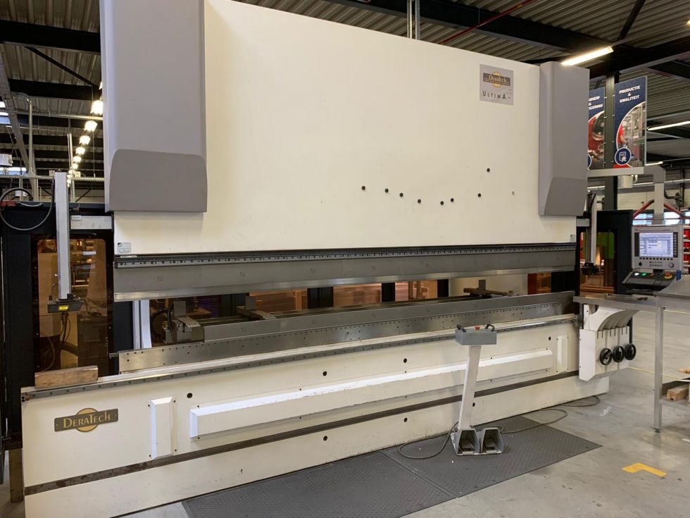 Press brake - DERATECH ULTIMA 130 – 4100 CNC Pressbrake 4100 x 110 T with Y1 / Y2 / X / R / V Axis