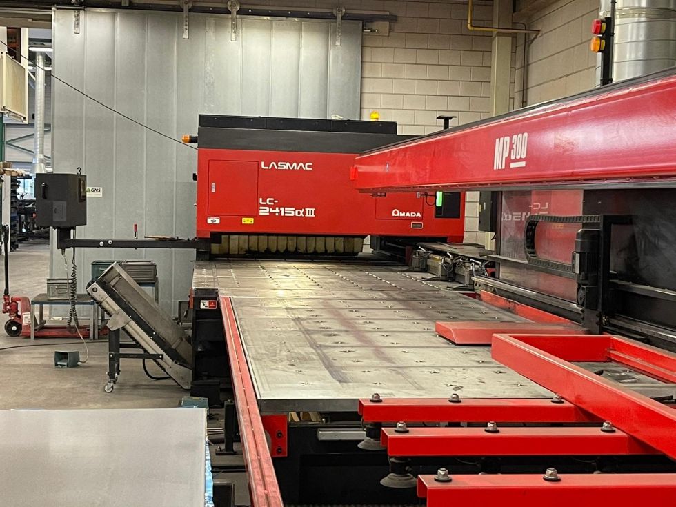 Laser cutter AMADA - LC 2415 A3 CNC 4kW 2500 x 1500 mm 6348 = Mach4metal