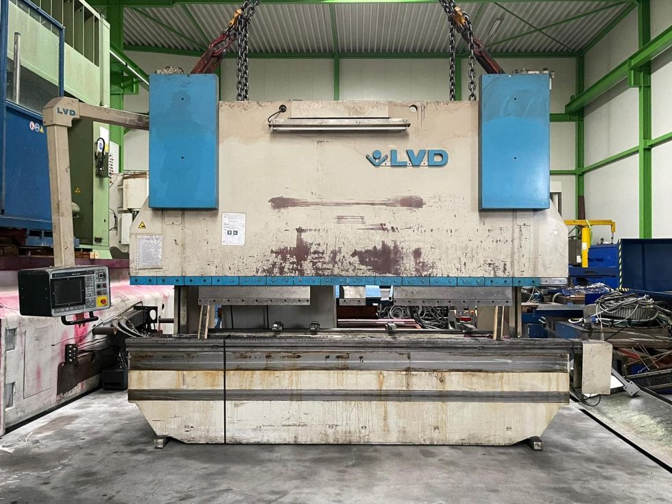 Press brake LVD - PPEB 220/40 MNC95 CNC Hydraulic 4000 x 220 Ton mm 6409 = Mach4metal