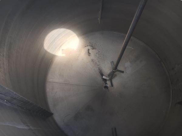 Depósito reactor 2.000 litros en acero inox con agitador ATEX y serpentín