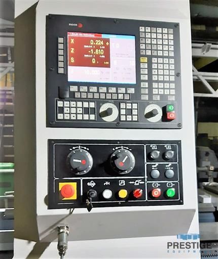 Torno CNC de servicio pesado