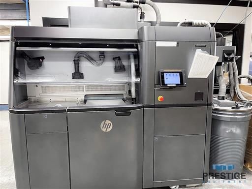 Impresora 3D y estación de procesamiento