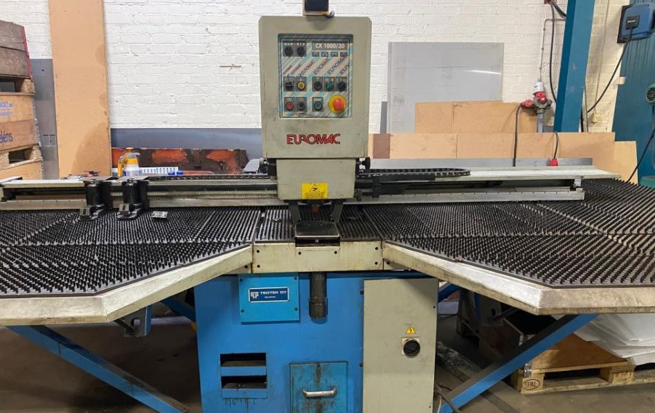 EUROMAC - CX 1000/30 CNC Punching machine X-Y 2000 x 1000 mm 6871 = Mach4metal