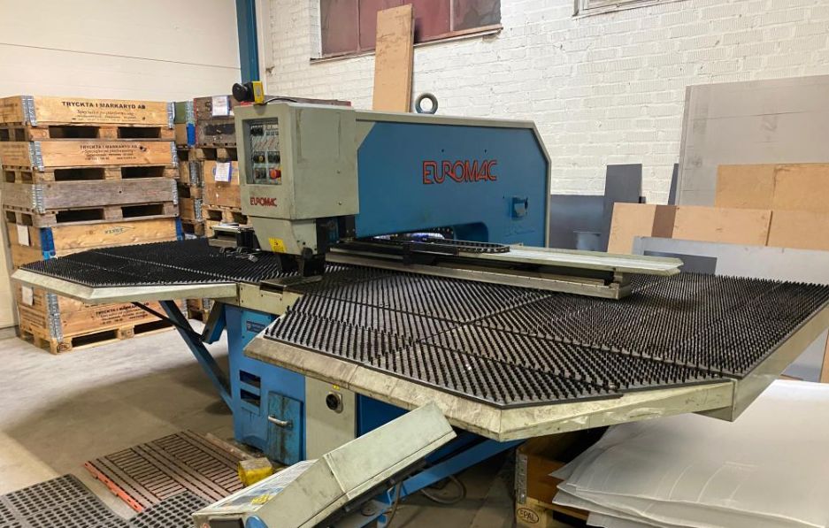 EUROMAC - CX 1000/30 CNC Punching machine X-Y 2000 x 1000 mm 6871 = Mach4metal