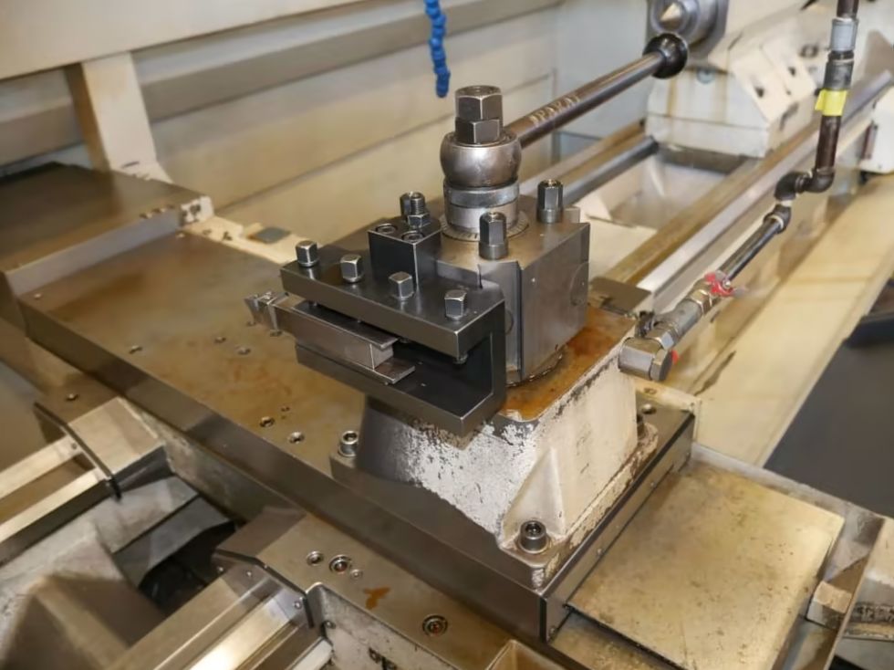 VDF BOEHRINGER - DUS 800 Ti CNC turning lathe Ø 820 x 3000 x 128 bore 6910 = Mach4metal