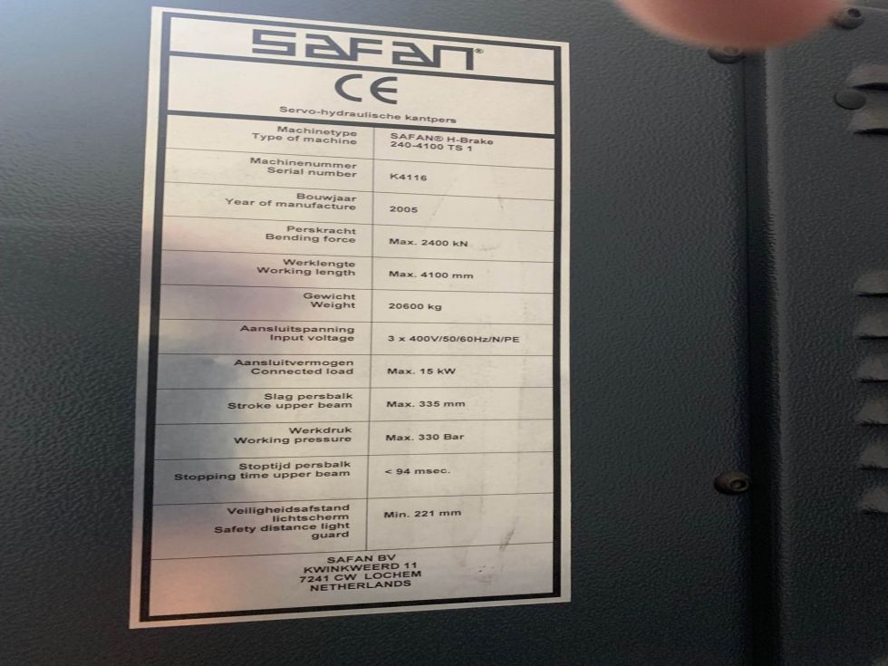 SAFAN DARLEY - H-Brake 240 – 4100 CNC Pressbrake 4100 x 240 T with 6 Axis = Mach4metal 6950