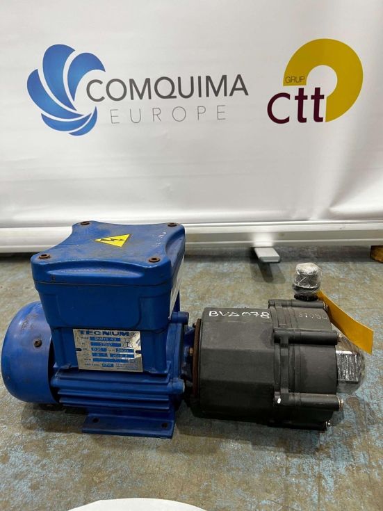 Bomba centrifuga tecnium bkmys 4.9 de segunda mano