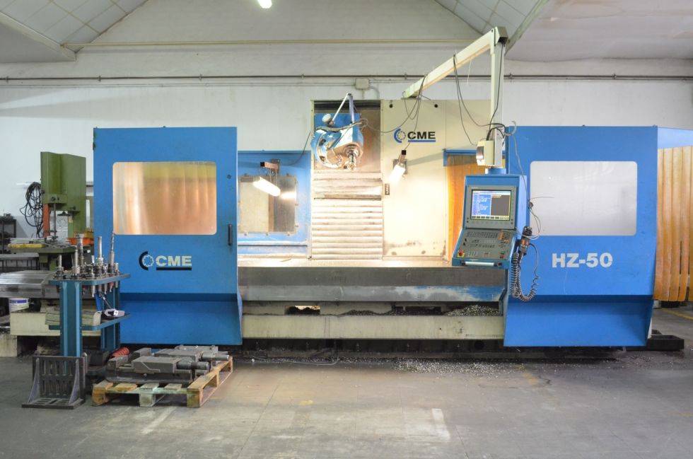 Segunda mano Fresadora cnc bancada fija CME (EspaÃ±a) HZ-50 usado / segunda  mano en venta