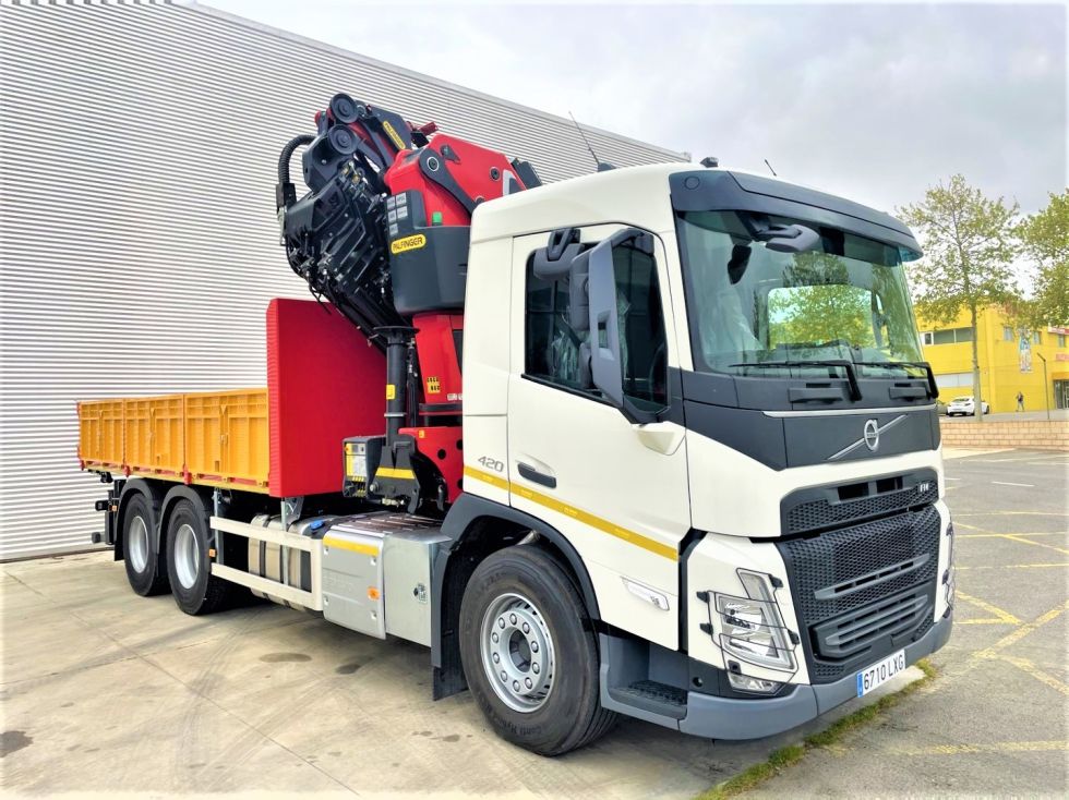 Camin grua Volvo Fm 420 48002 TEC7 + Jib