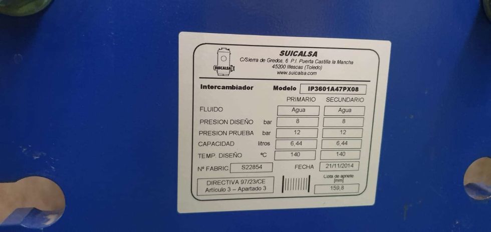 Deposito acero inoxidable 800 litros con serpentin interior e intercambiador de placas de segunda ma