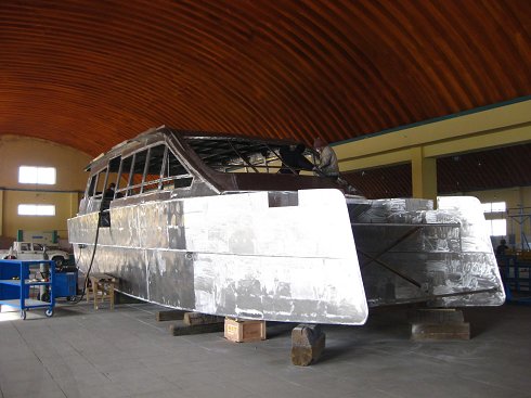 Barco de pasajeros de 14,55 m de eslora