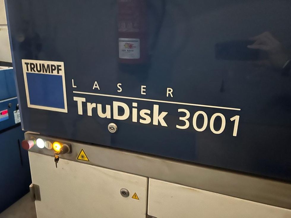 Laser de fibra