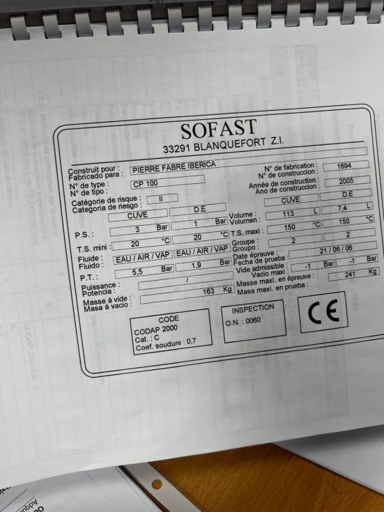 Reactor sofast acero inoxidable 316l 113 litros con camisa, agitación y calorifugado de segunda mano