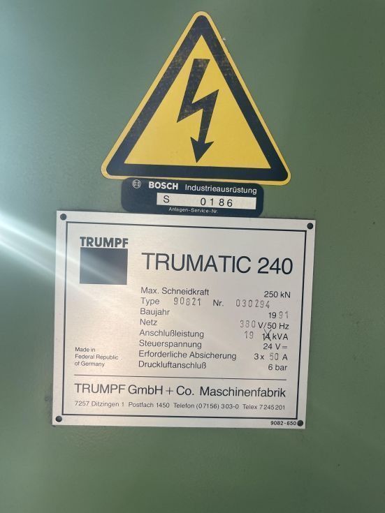 Punzonadora cnc trumpf trumatic 240 1991