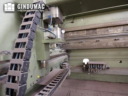 Máquina curvadora EHT Variopress 250 60