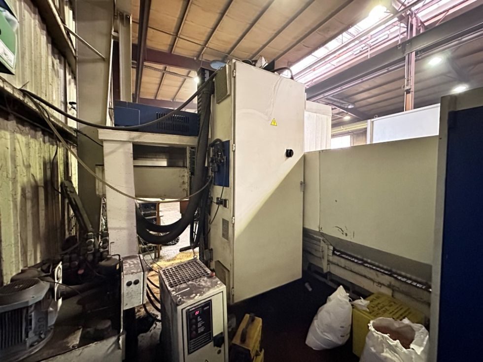 Bed type milling machine MTE - BF 3200