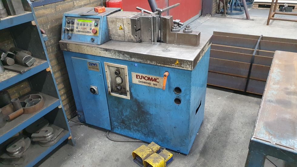 Horizontal bending machine EUROMAC - Digibend 360