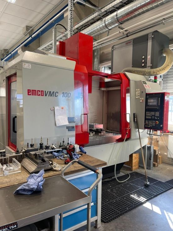 3-axis CNC machine (VMC) EMCO Famup - VMC 100