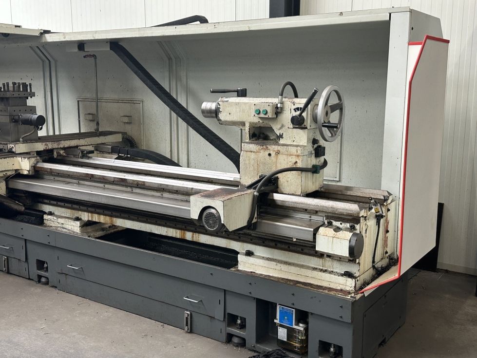 Hollow spindle lathe TAKANG - TNC 890A