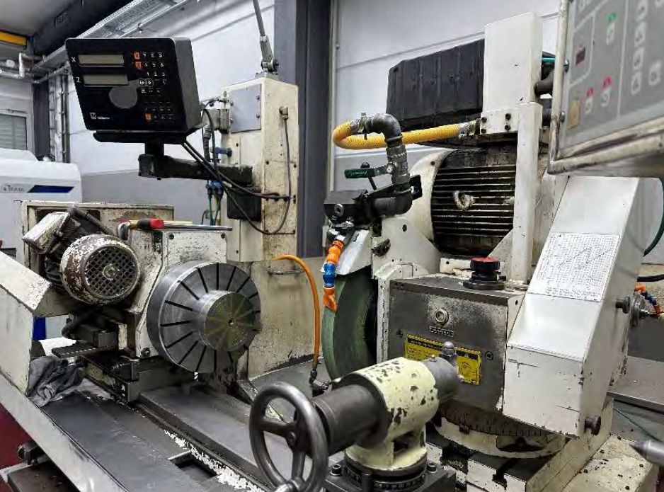 Cylindrical grinder STUDER - S40-2