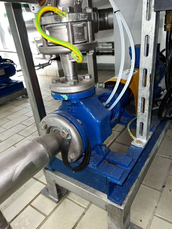 Bomba centrifuga atex seven 32-125 8m3h 1,5 kw de segunda mano