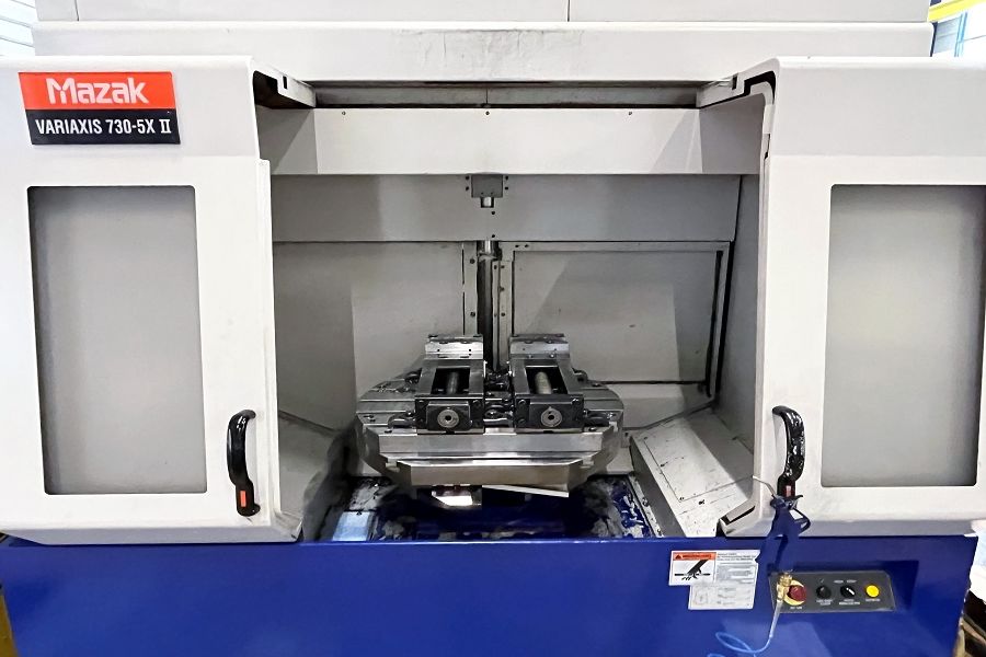 3-axis CNC machine (VMC) MAZAK - VARIAXIS 730-5X - II