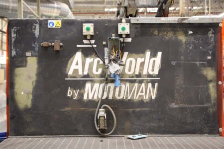Robot de soldadura MOTOMAN YR-K6-C000