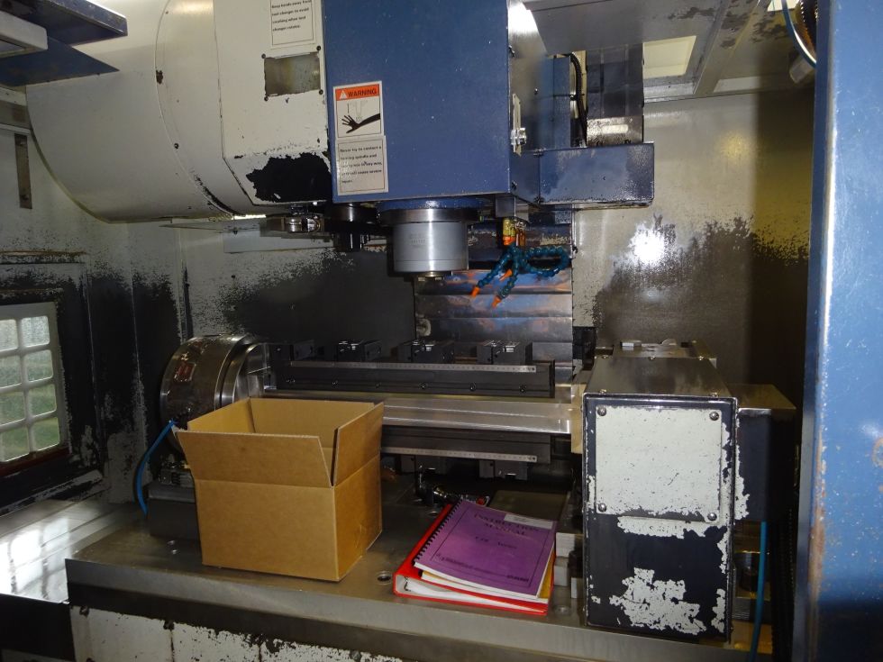 3-axis CNC machine (VMC) Takumi - V10 MACH-ID 7621 Make: Takumi Type: V10 Control: Fanuc 18i MB Year