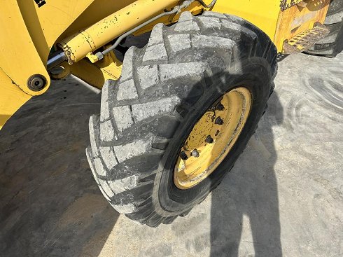 RETROCARGADORA MIXTA KOMATSU WB93R-2