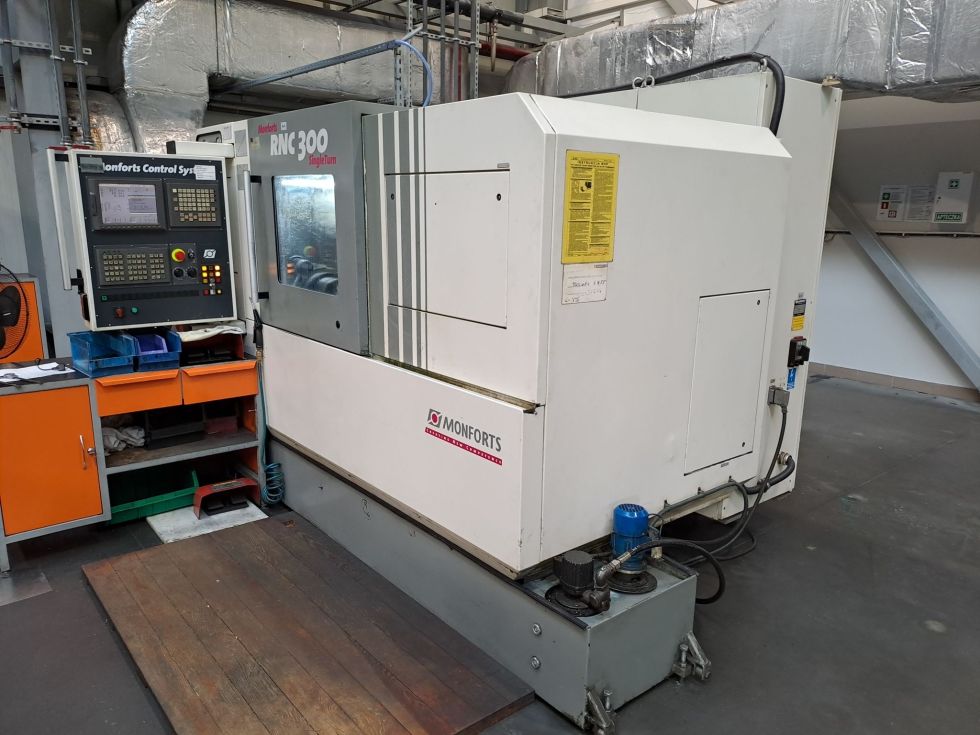 CNC lathe Monforts - RNC 300 Single Turn MACH-ID 7662 Make: Monforts Type: RNC 300 Single Turn Contr