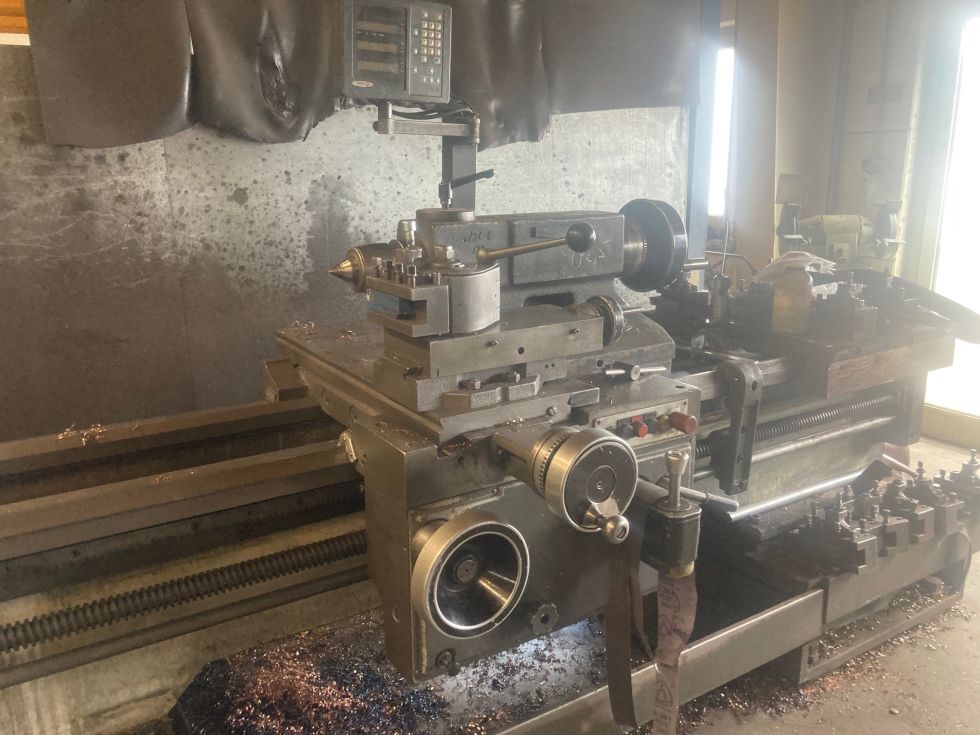 Centre lathe COLCHESTER - MAGNUM 1250