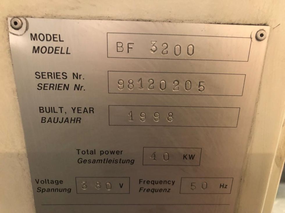 Bed type milling machine MTE - BF 3200