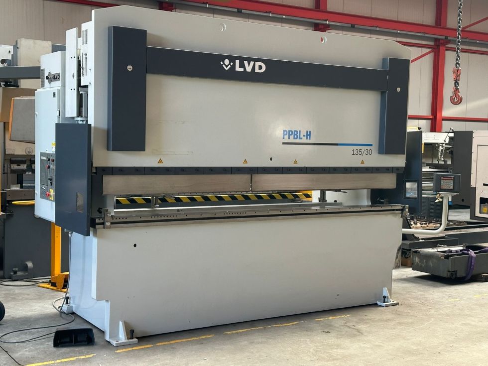 Pressbrake LVD - PPBL-H 135/30