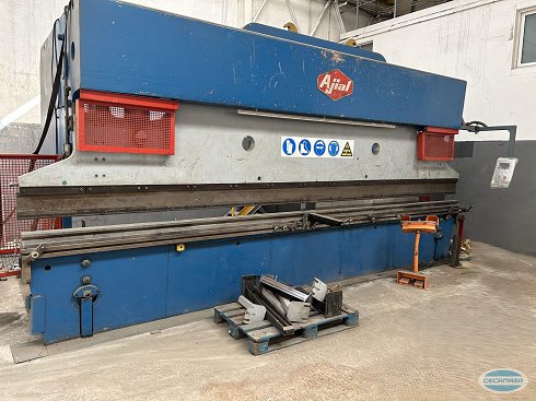 Plegadora AJIAL 2414