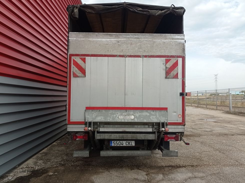 camion caja abierta