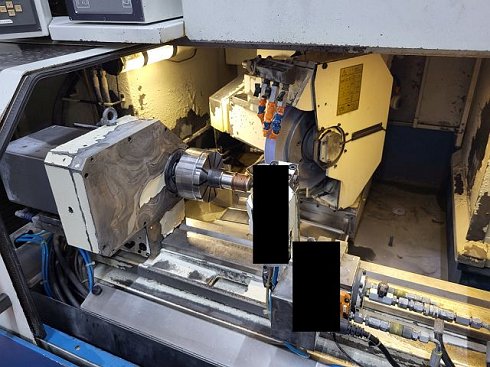 Cylindrical Grinder - Universal