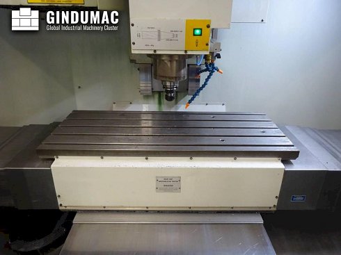 Centro de mecanizado vertical Bridgeport VMC1000-22