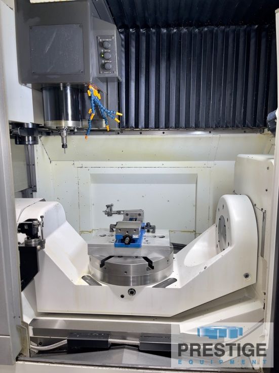 CNC Vertical Machining Center