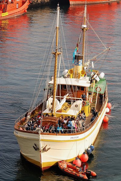 Barco de pasajeros de 30,05 m de eslora