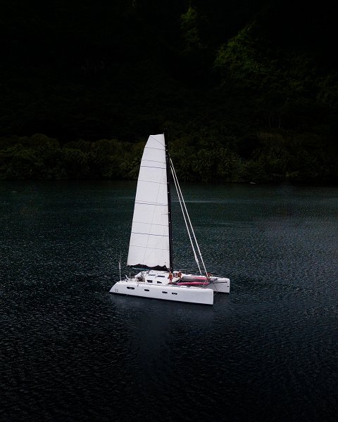 Catamaran à voile de 15,24 m de eslora