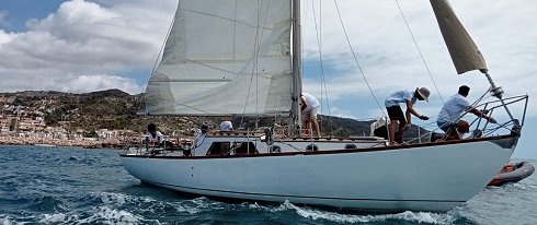 Voilier Classique  de 10,62 m de eslora