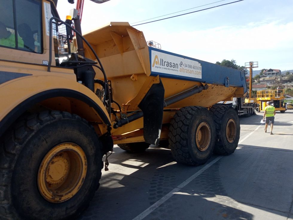 LAGARTO / DUMPER ARTICULADO 6x6