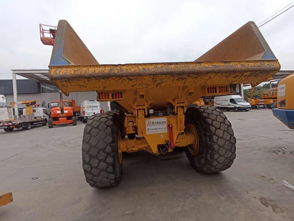 LAGARTO / DUMPER ARTICULADO 6x6