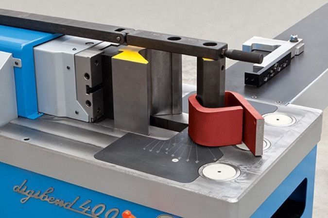 Plegadora horizontal DIGIBEND 400 CNC