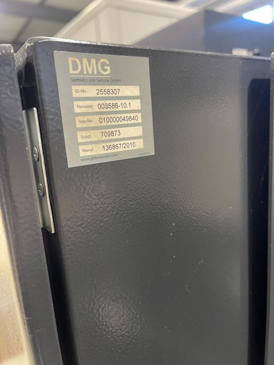 3-axis CNC machine (VMC) DMG MORI - DMC 1035 V